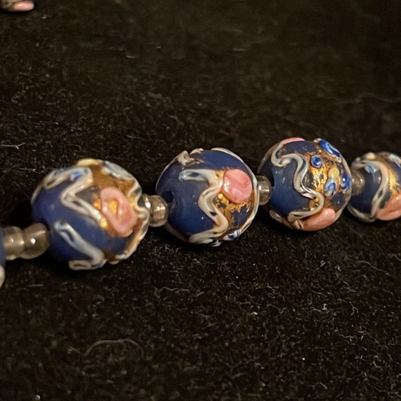 Vintage VENETIAN Italy Wedding Cake Art Murano Glass Cobalt Blue Bead Necklace - Picture 9 of 17